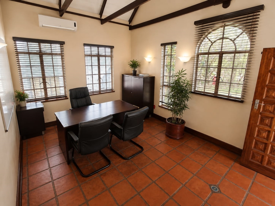 Commercial Property for Sale in Die Hoewes Gauteng