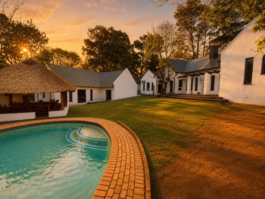 Commercial Property for Sale in Die Hoewes Gauteng