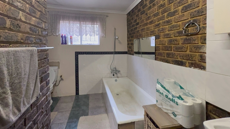 To Let 1 Bedroom Property for Rent in Eloffsdal Gauteng