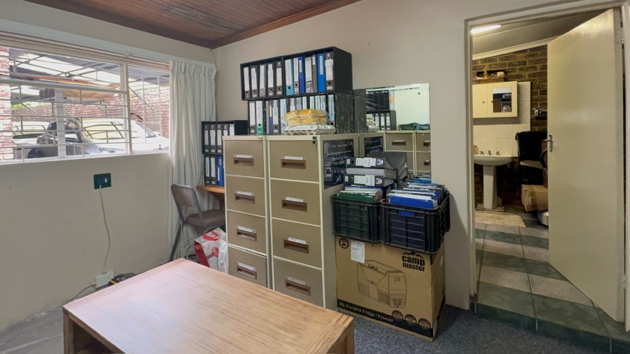 To Let 1 Bedroom Property for Rent in Eloffsdal Gauteng