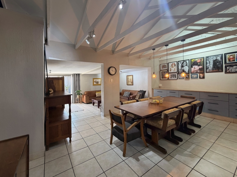 4 Bedroom Property for Sale in Magalieskruin Gauteng