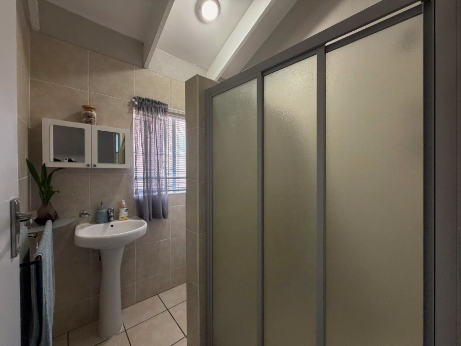 4 Bedroom Property for Sale in Magalieskruin Gauteng