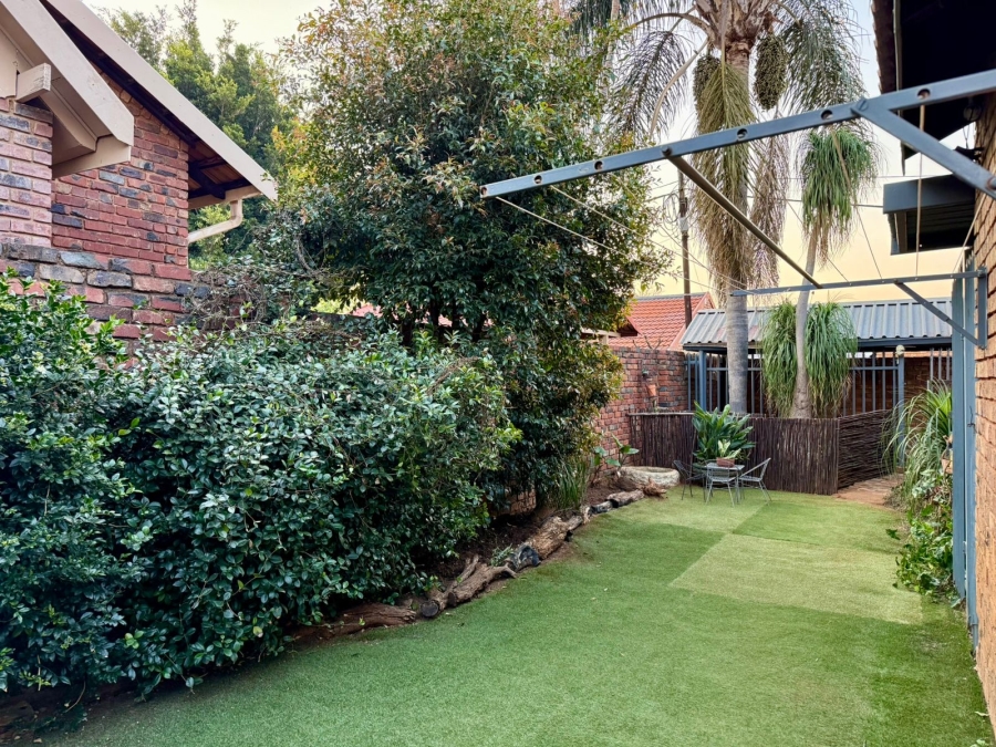4 Bedroom Property for Sale in Magalieskruin Gauteng