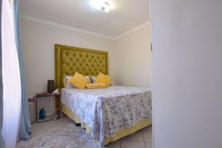 2 Bedroom Property for Sale in Stone Ridge Gauteng