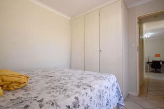 2 Bedroom Property for Sale in Stone Ridge Gauteng