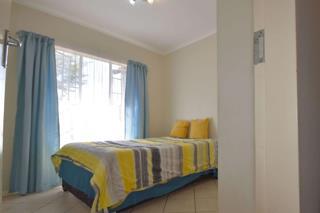2 Bedroom Property for Sale in Stone Ridge Gauteng