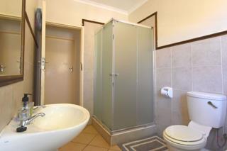 2 Bedroom Property for Sale in Stone Ridge Gauteng