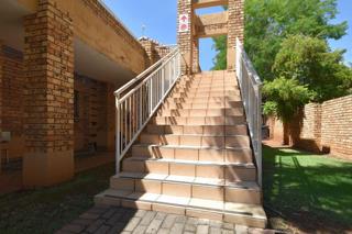 2 Bedroom Property for Sale in Stone Ridge Gauteng