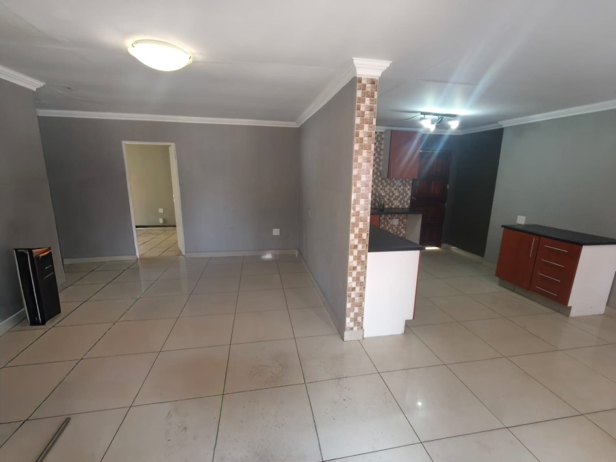 To Let 2 Bedroom Property for Rent in The Reeds Gauteng
