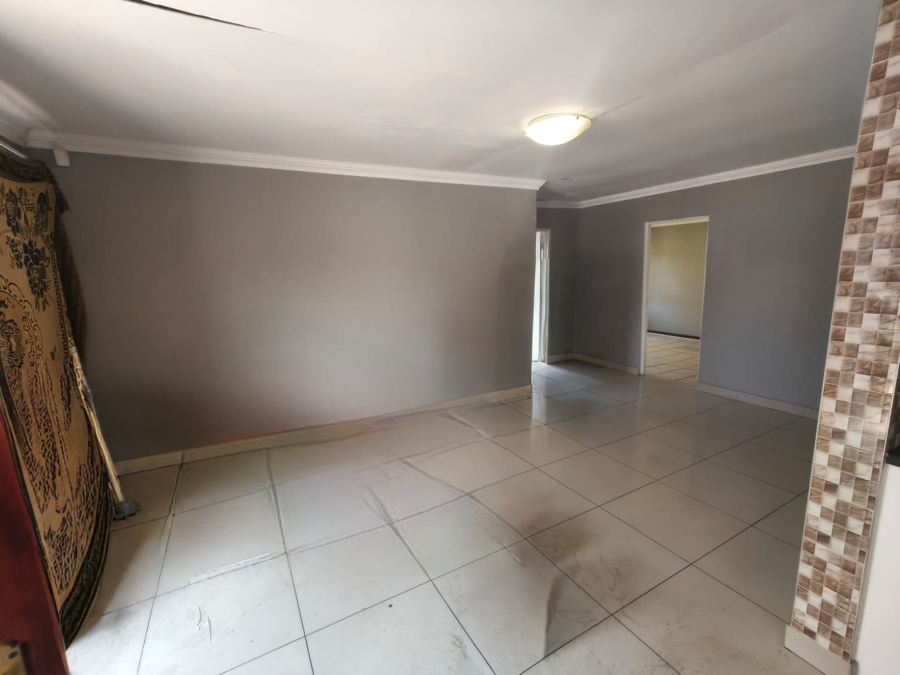 To Let 2 Bedroom Property for Rent in The Reeds Gauteng