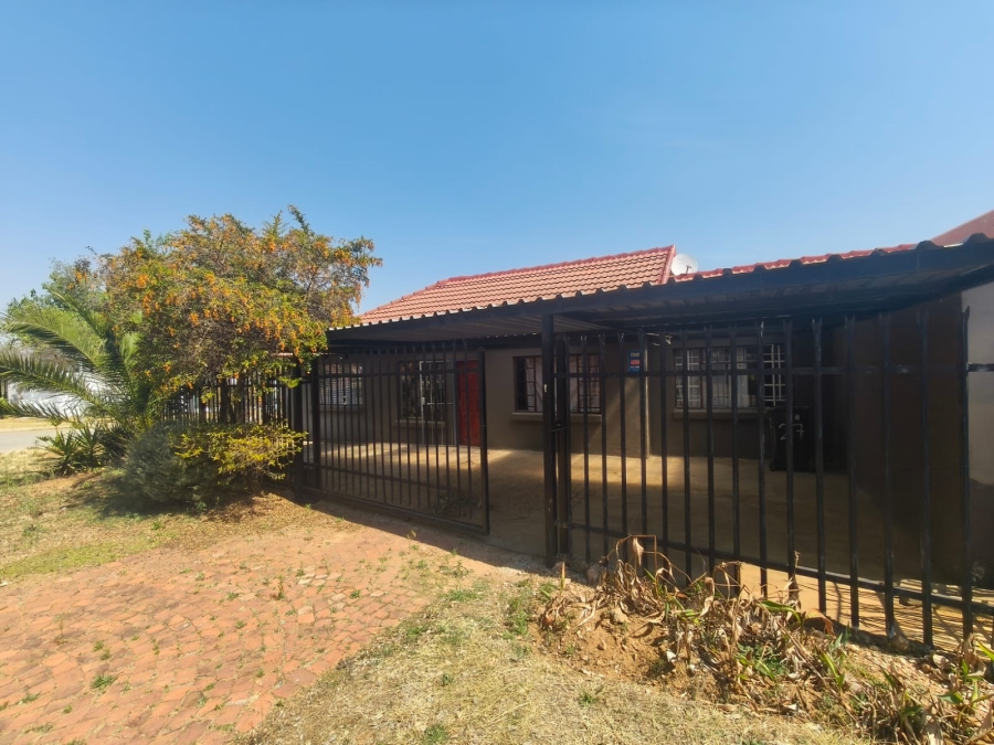 To Let 2 Bedroom Property for Rent in The Reeds Gauteng