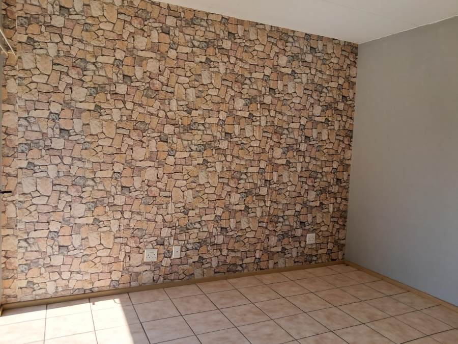 2 Bedroom Property for Sale in Benoni AH Gauteng