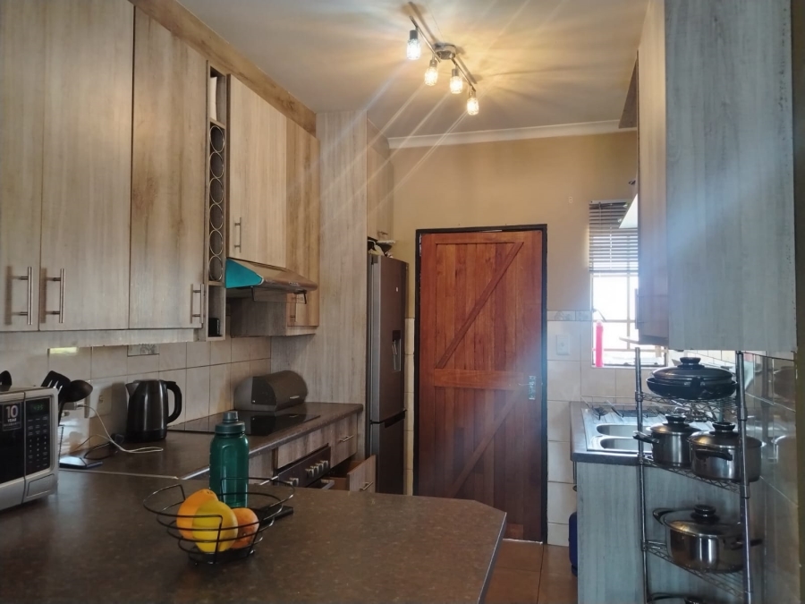 2 Bedroom Property for Sale in Elspark Gauteng
