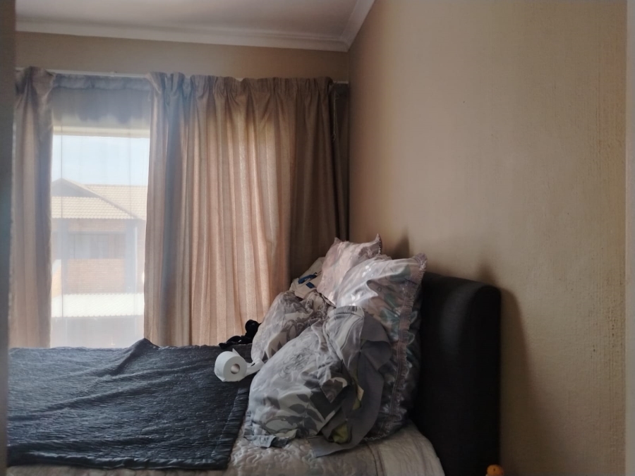 2 Bedroom Property for Sale in Elspark Gauteng