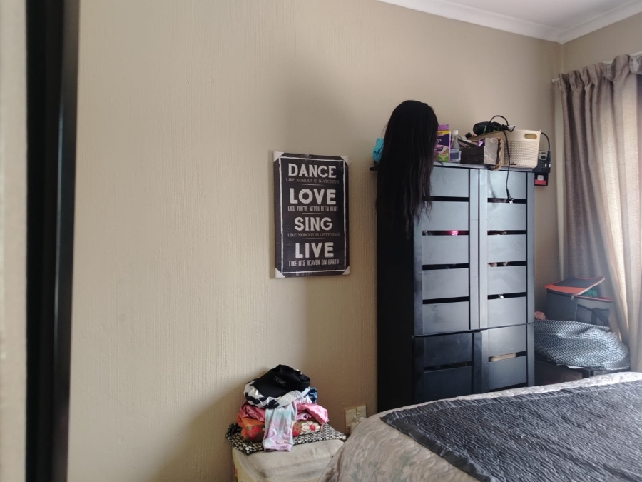 2 Bedroom Property for Sale in Elspark Gauteng
