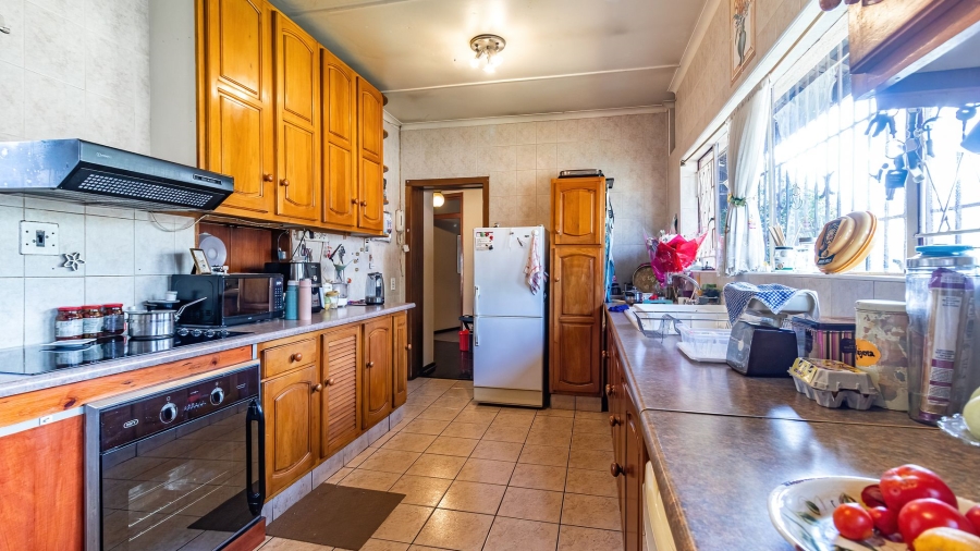 3 Bedroom Property for Sale in Brackenhurst Gauteng