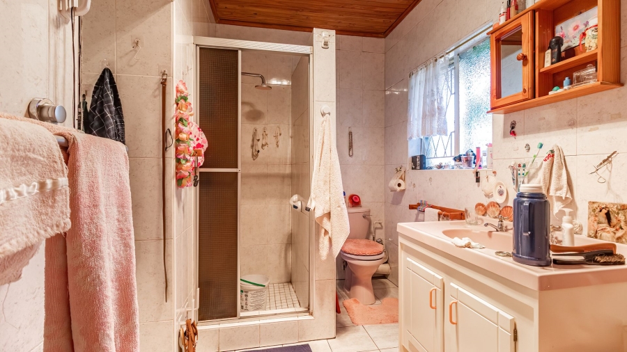 3 Bedroom Property for Sale in Brackenhurst Gauteng