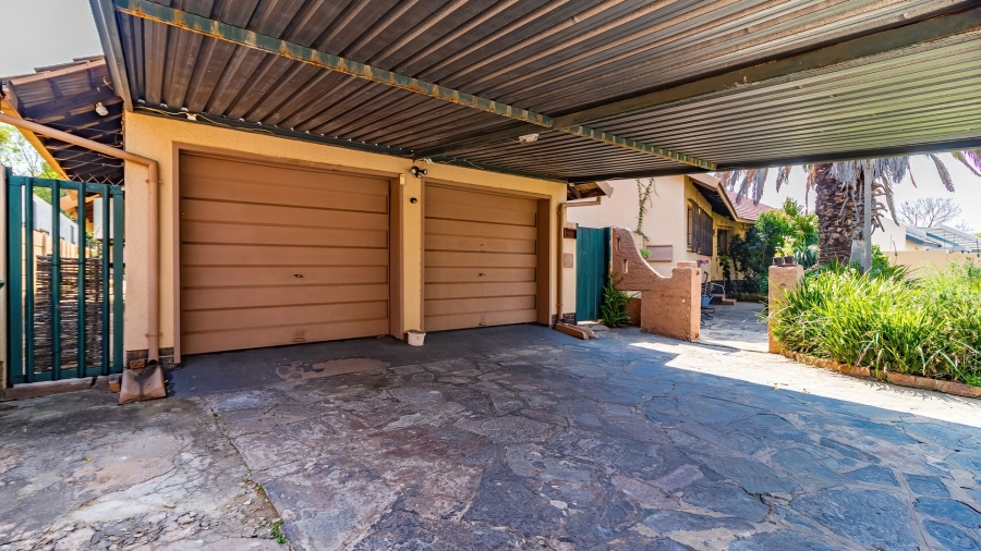 3 Bedroom Property for Sale in Brackenhurst Gauteng