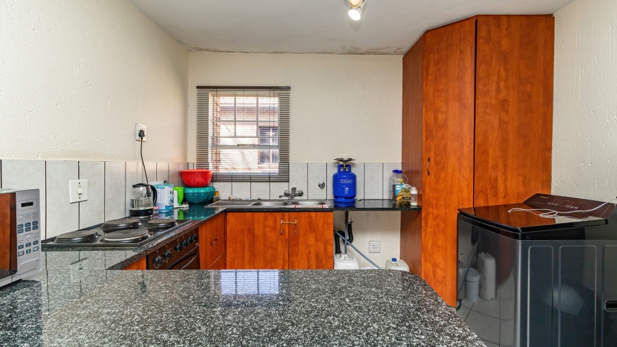 2 Bedroom Property for Sale in Croydon Gauteng