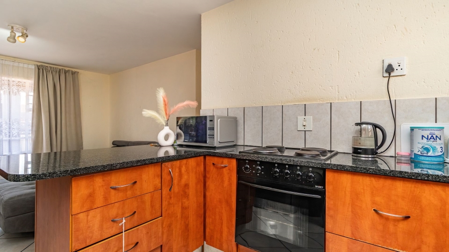 2 Bedroom Property for Sale in Croydon Gauteng
