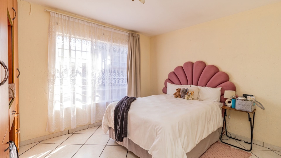 2 Bedroom Property for Sale in Croydon Gauteng