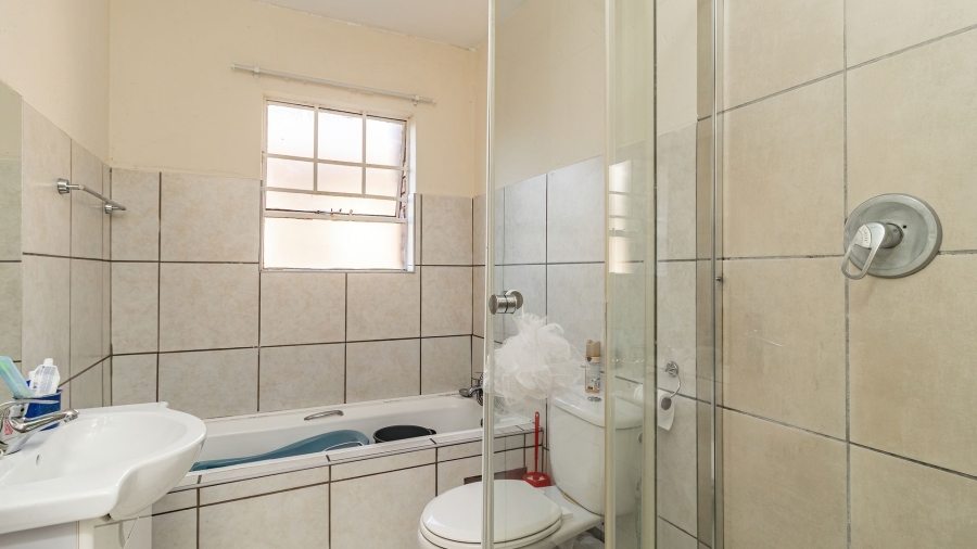 2 Bedroom Property for Sale in Croydon Gauteng