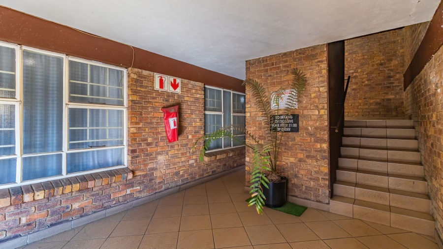 2 Bedroom Property for Sale in Croydon Gauteng