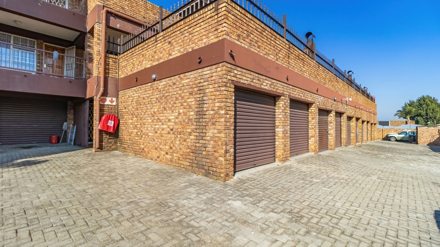 2 Bedroom Property for Sale in Croydon Gauteng