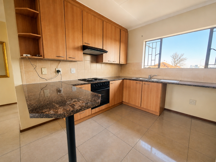 2 Bedroom Property for Sale in Edleen Gauteng
