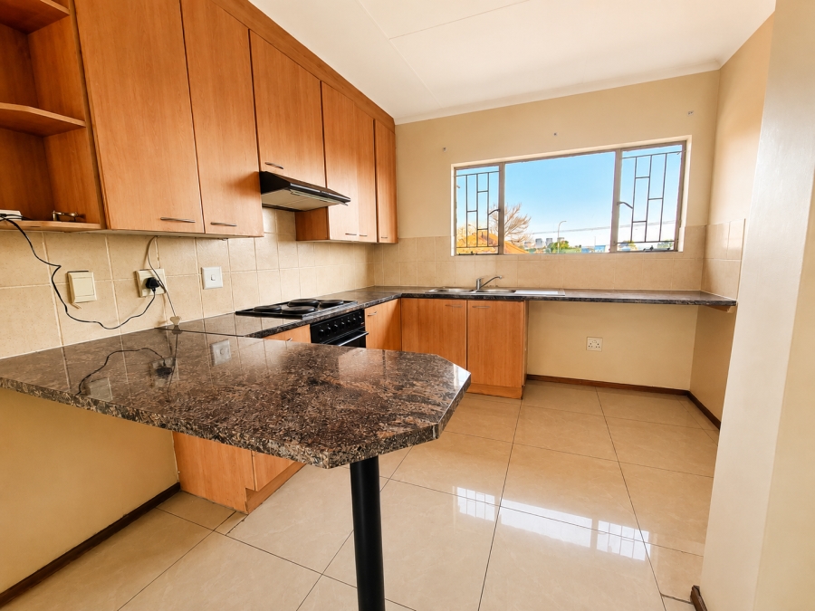 2 Bedroom Property for Sale in Edleen Gauteng