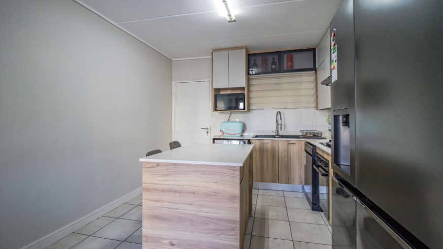 2 Bedroom Property for Sale in Linbro Park Gauteng