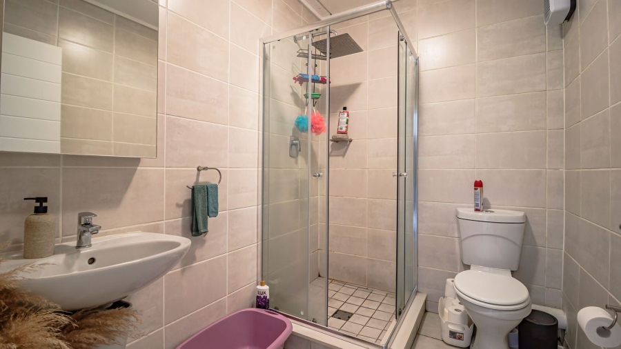 2 Bedroom Property for Sale in Linbro Park Gauteng