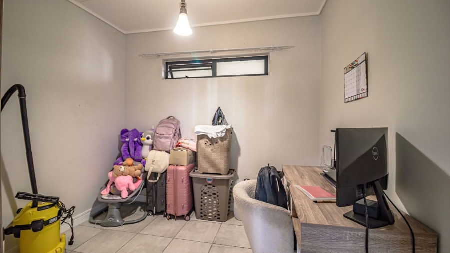 2 Bedroom Property for Sale in Linbro Park Gauteng