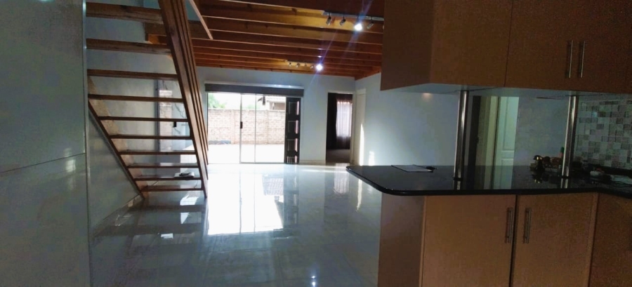 4 Bedroom Property for Sale in Kleinfontein Gauteng