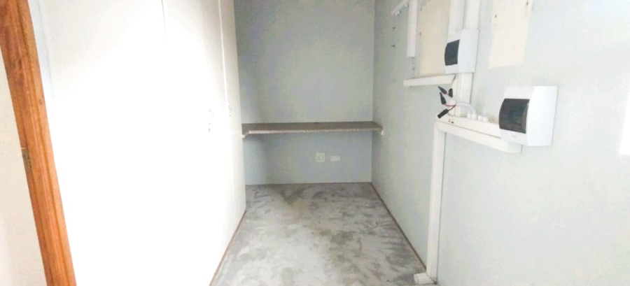 4 Bedroom Property for Sale in Kleinfontein Gauteng