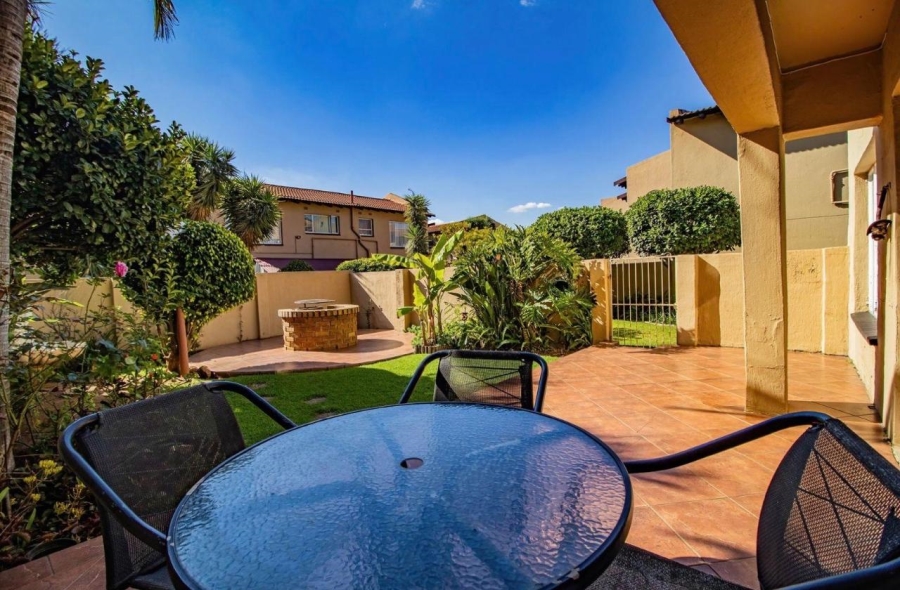 To Let 3 Bedroom Property for Rent in Edleen Gauteng