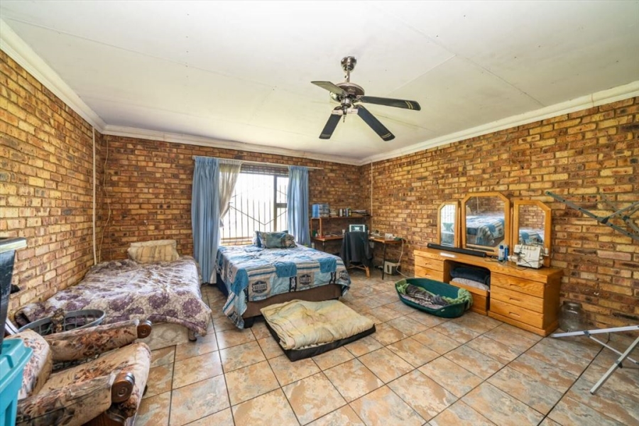 3 Bedroom Property for Sale in Withok Estate Gauteng