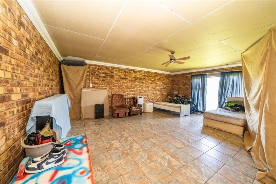 3 Bedroom Property for Sale in Withok Estate Gauteng