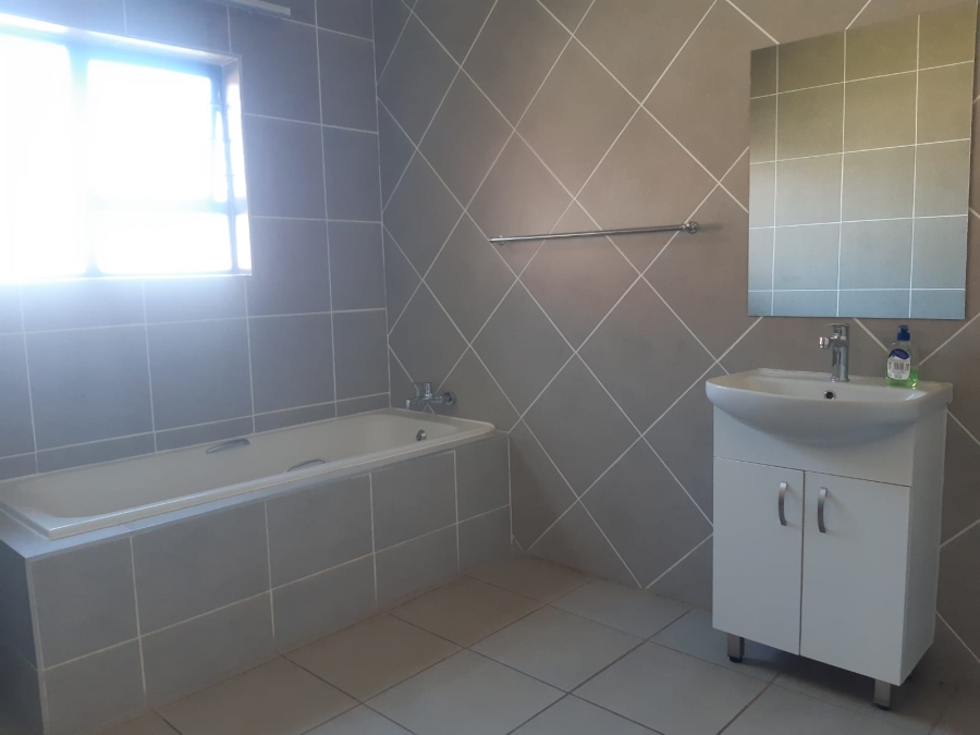 3 Bedroom Property for Sale in Bredell Gauteng