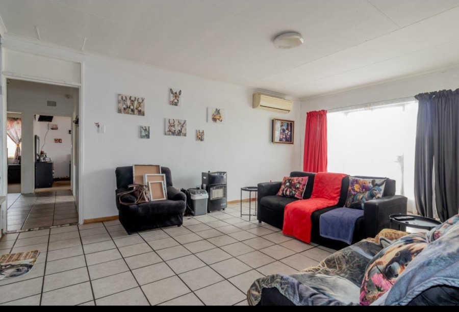 3 Bedroom Property for Sale in Edelweiss Gauteng
