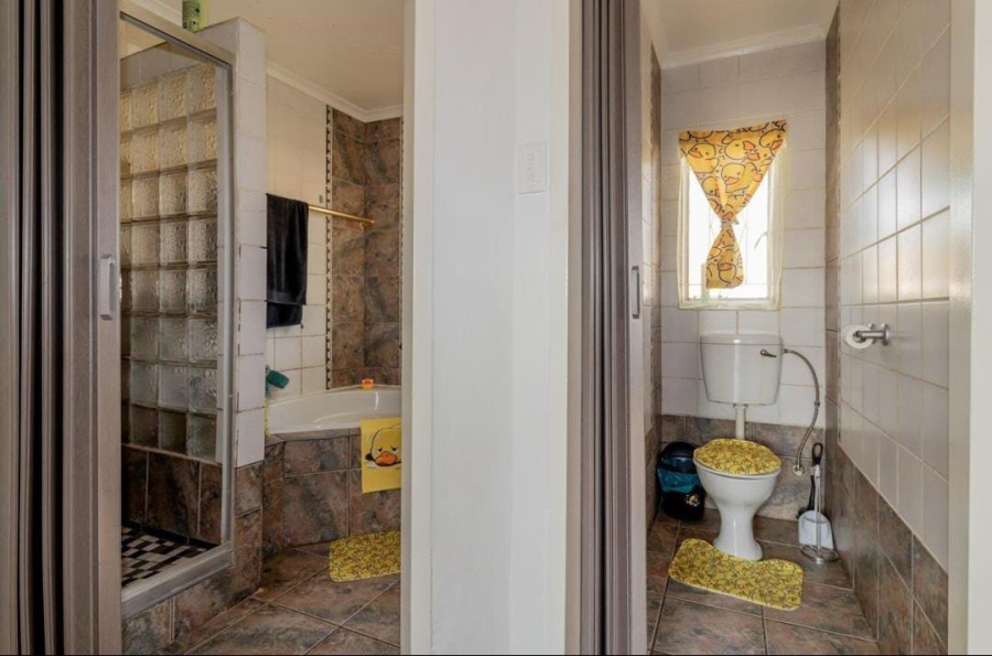 3 Bedroom Property for Sale in Edelweiss Gauteng