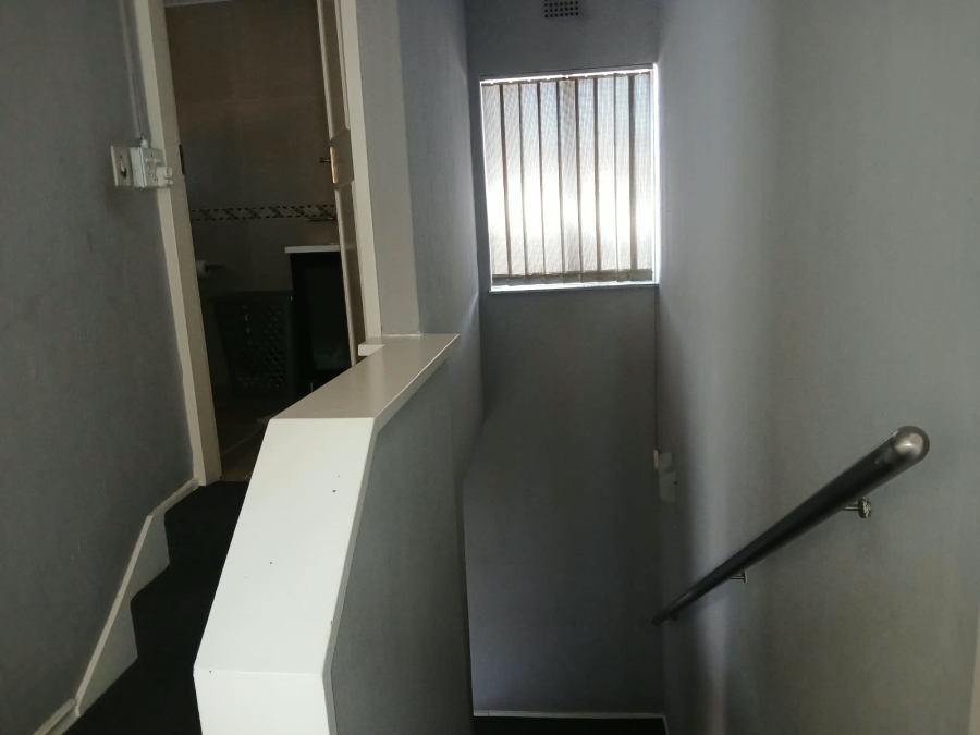 3 Bedroom Property for Sale in Mondeor Gauteng