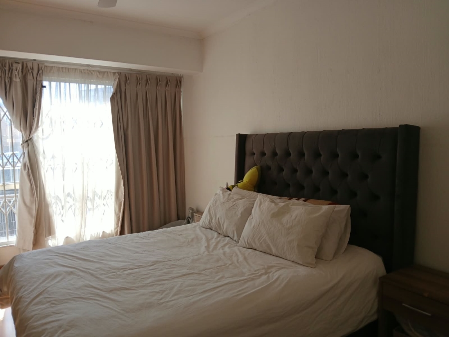3 Bedroom Property for Sale in Mondeor Gauteng