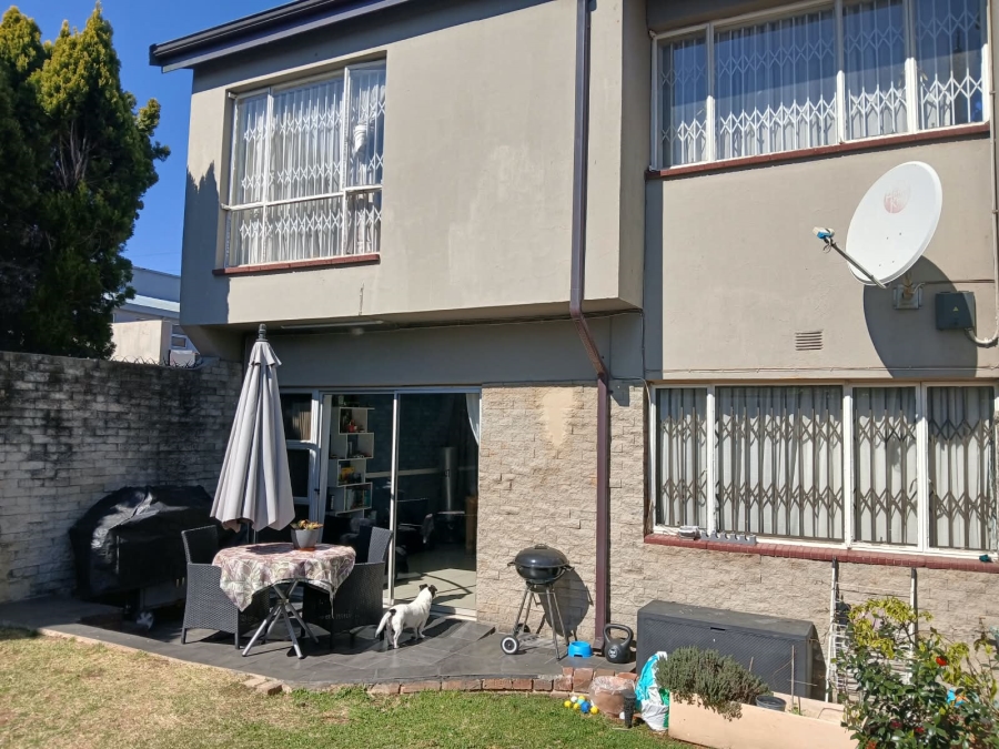 3 Bedroom Property for Sale in Mondeor Gauteng