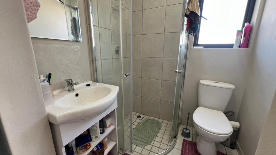 3 Bedroom Property for Sale in Kenleaf Gauteng