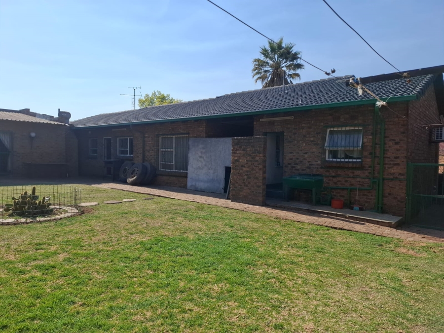 3 Bedroom Property for Sale in Dalpark Gauteng