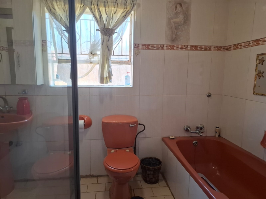 3 Bedroom Property for Sale in Dalpark Gauteng