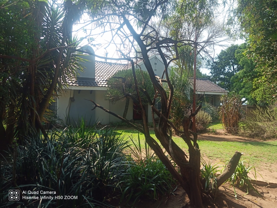 3 Bedroom Property for Sale in Selcourt Gauteng