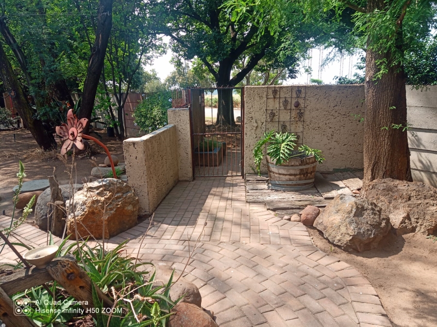 3 Bedroom Property for Sale in Selcourt Gauteng