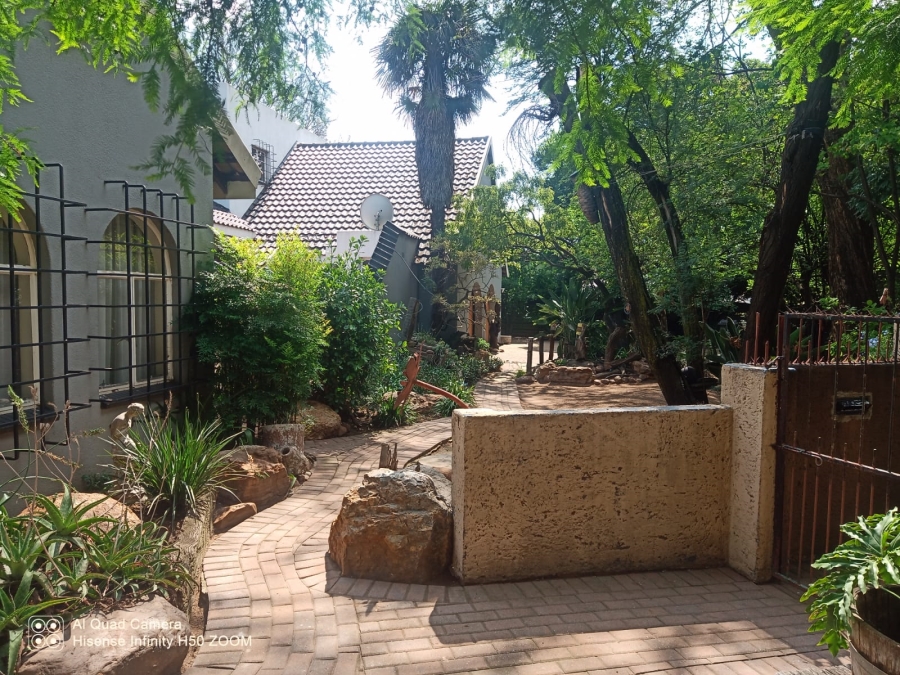 3 Bedroom Property for Sale in Selcourt Gauteng